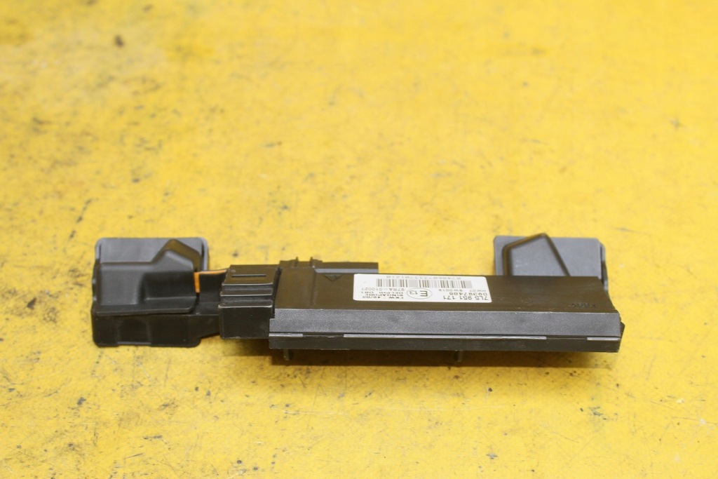 CONTROLLER MODUL DE ALARMA 7L5951171 CAYENNE Product image