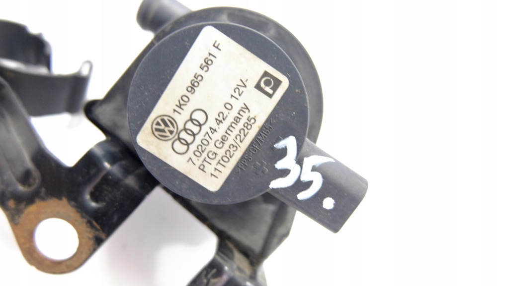 POMPA APA SUPLIMENTARE VW AUDI 1K0965561F Product image