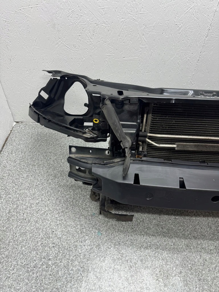 Cooler complet al centurii din față Volvo XC60 2008-2013 2.4 D5 30762259 Product image