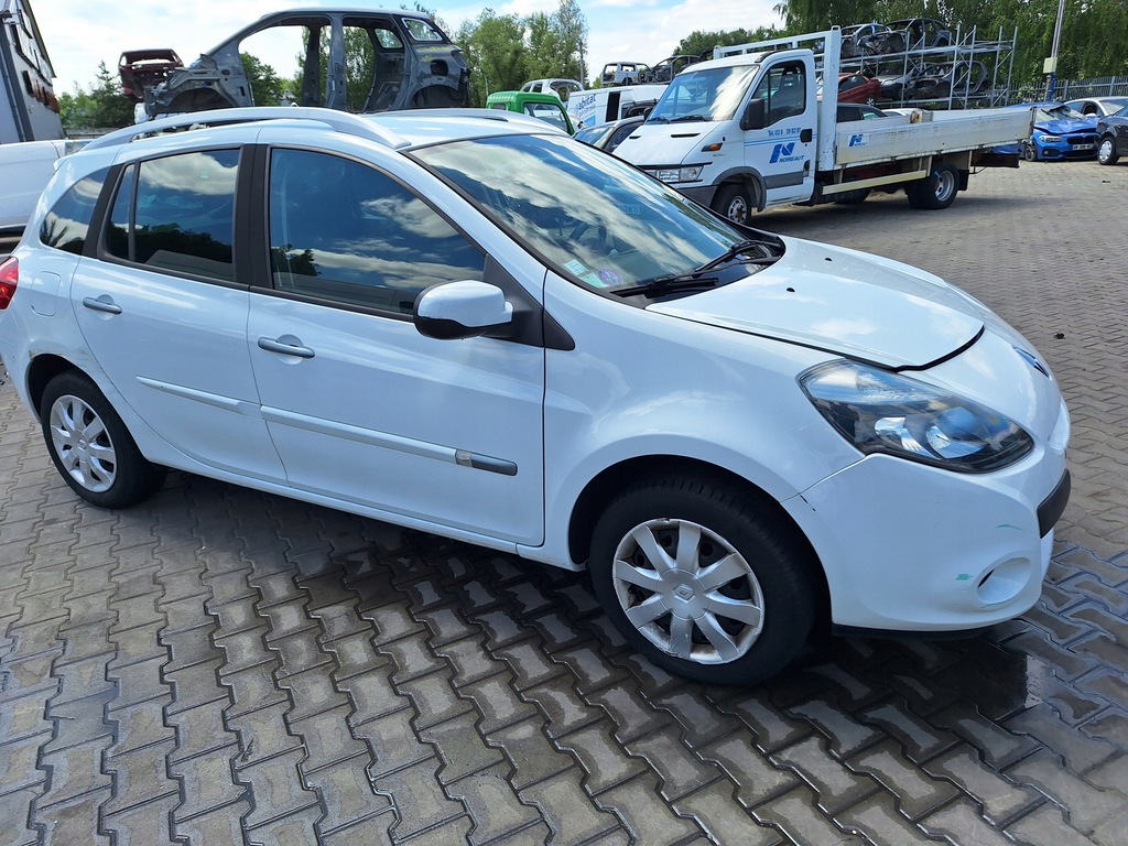 Renault Clio 3 III lift 1.2 16V D4F786 Catalizator 8201034553 H8201034586 Product image