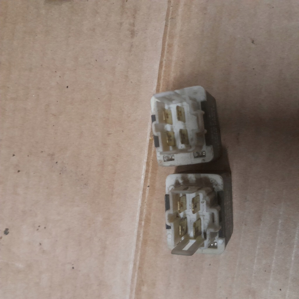 RELEU SUZUKI VITARA I 31850-80C10 Product image