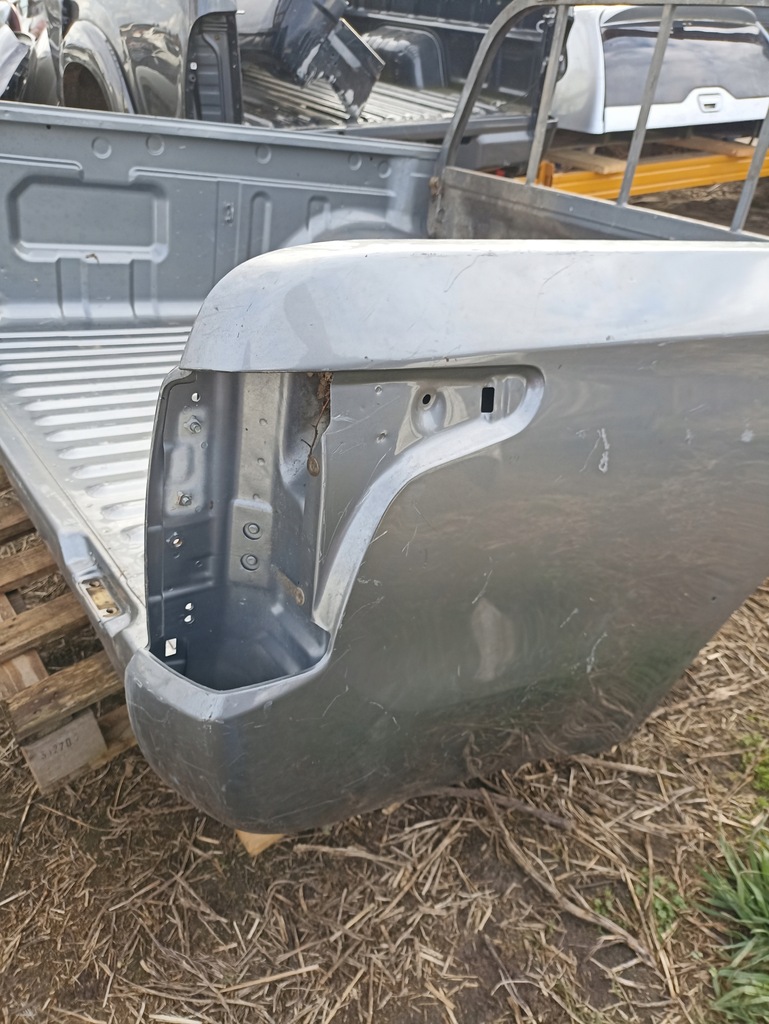 MITSUBISHI TRITON L200 2022 AMBALAJ BAGAJ Product image