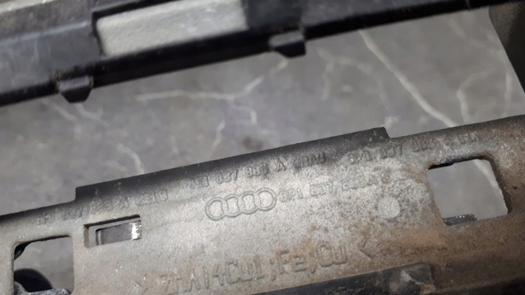 8p1837885a Fixarea mânerului stâng față audi A4 B6 Product image