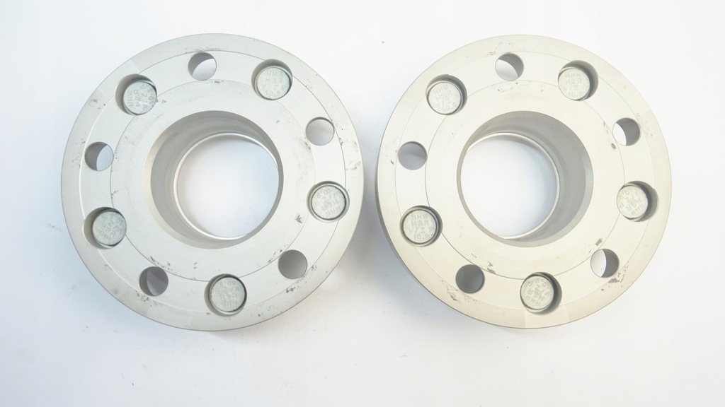 PORSCHE CARRERA 911 DISTANȚIERE ROȚE 2X28MM 5X130 71,6 5695716 H&R Product image