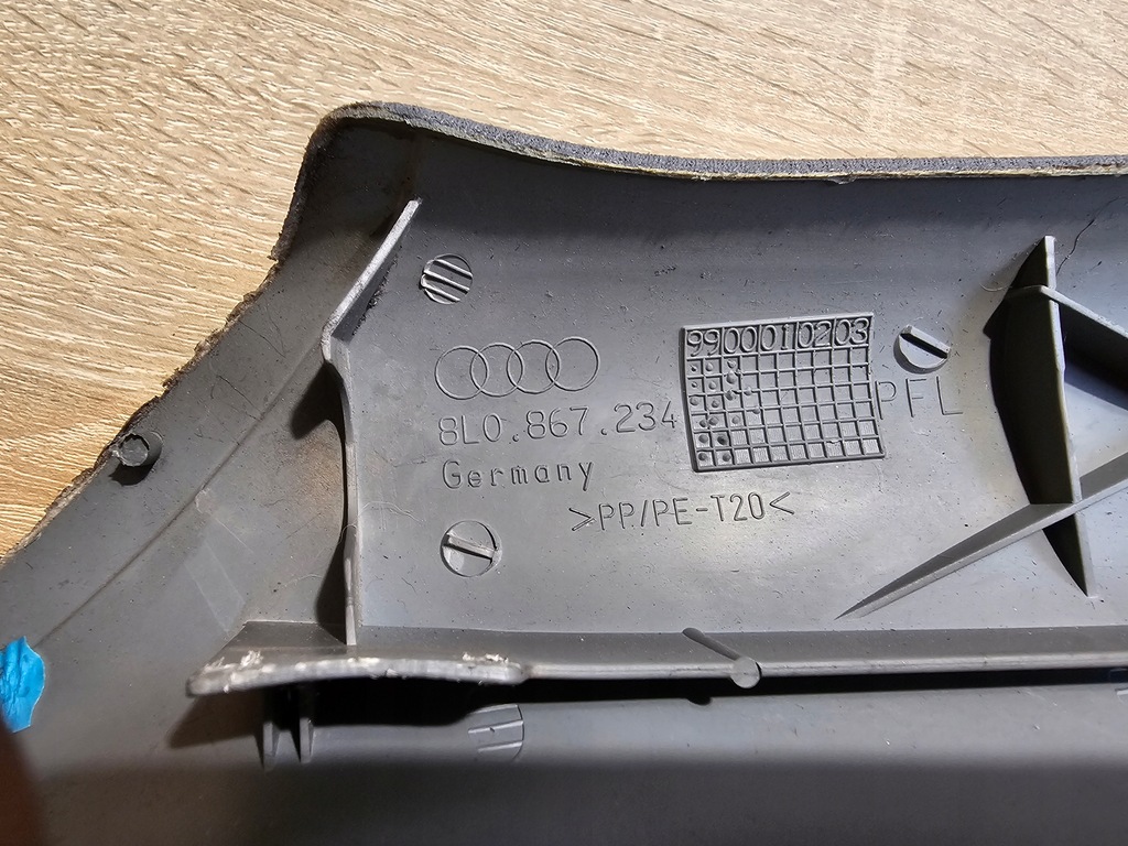 Capac stâlp DREAPTA Audi OE 8L0867234 A3 8L Product image