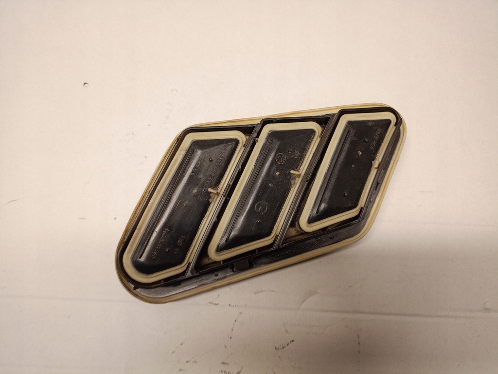 GRILA DE VENTILARE SPATE STANGA 9632641580 PEUGEOT 207 SW Product image