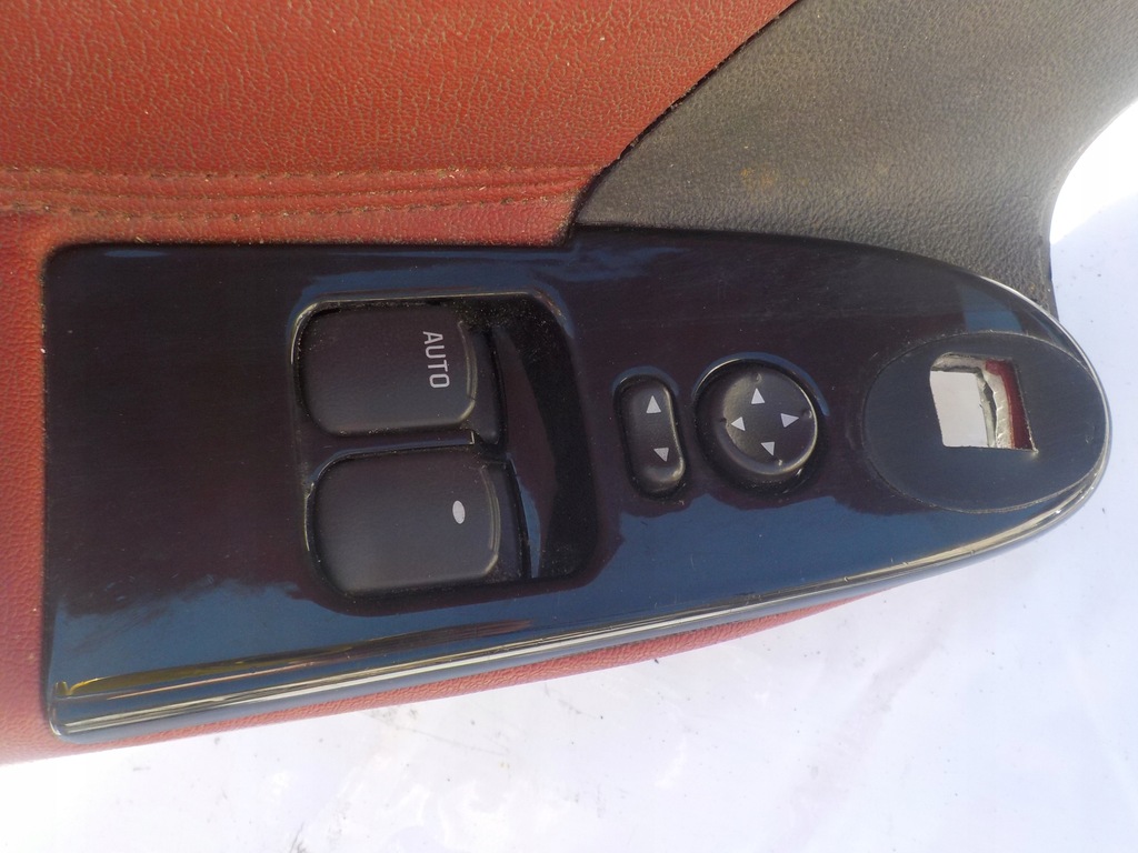 TAPIȚERIE OPEL GT 07-09 2.0 DIN PIELE STÂNGĂ Product image