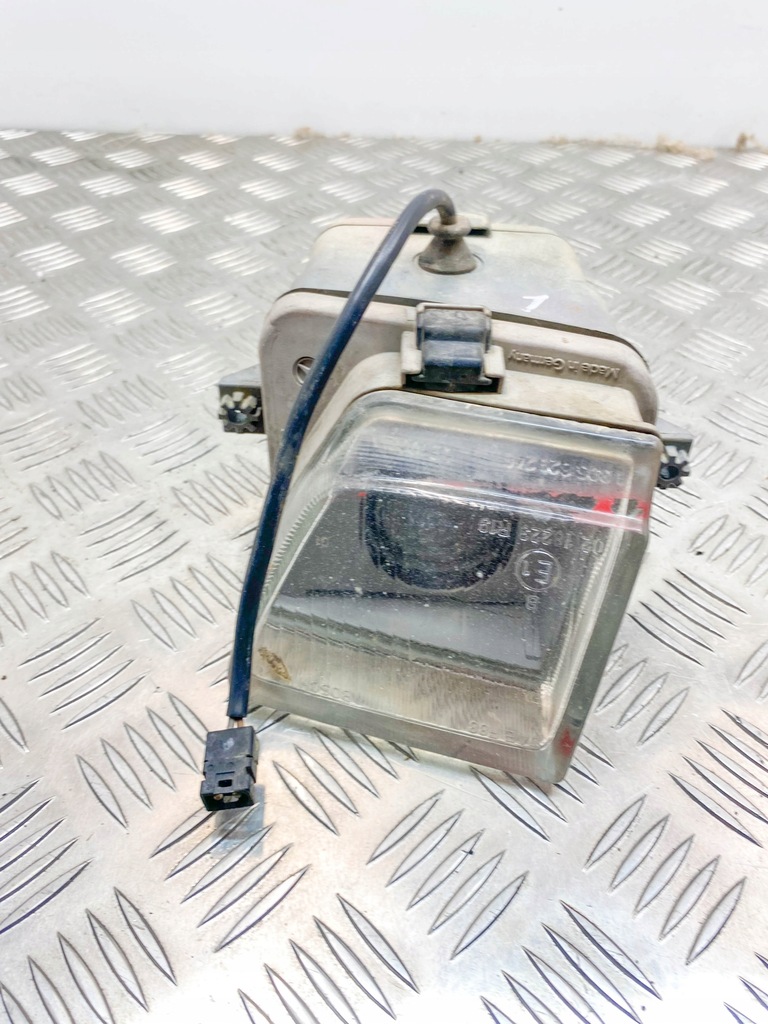 1305219028 MERCEDES-BENZ Lampa cu halogen fata stanga Product image