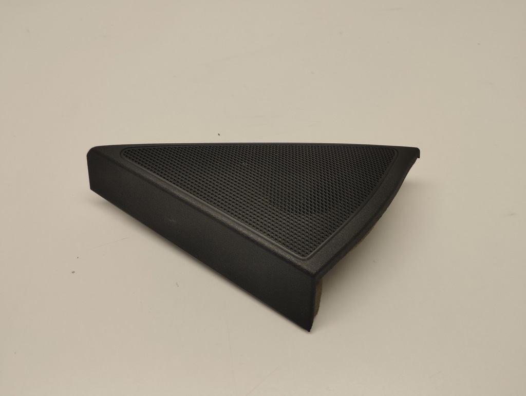 BOXER MERCEDES W212 HARMAN KARDON A2128201002 Product image