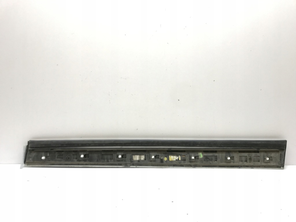 Portul ușii Porsche Cayenne Față stânga 9Y0837095A Product image