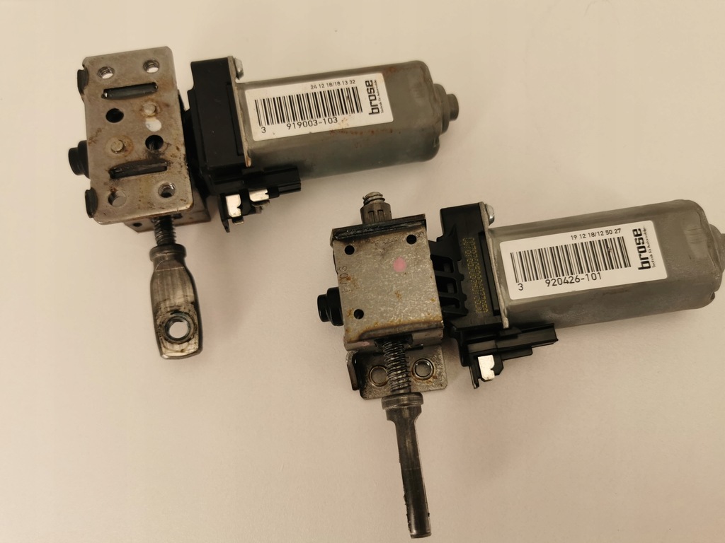 MOTOR REGLARE SCAUN JEEP GRAND CHEROKEE WK2 920425-101 920428-103 Product image