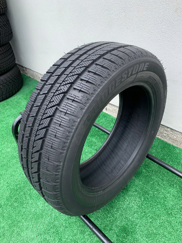 205/55R16 91H Bridgestone Blizzak LM-30 8,1 mm Product image