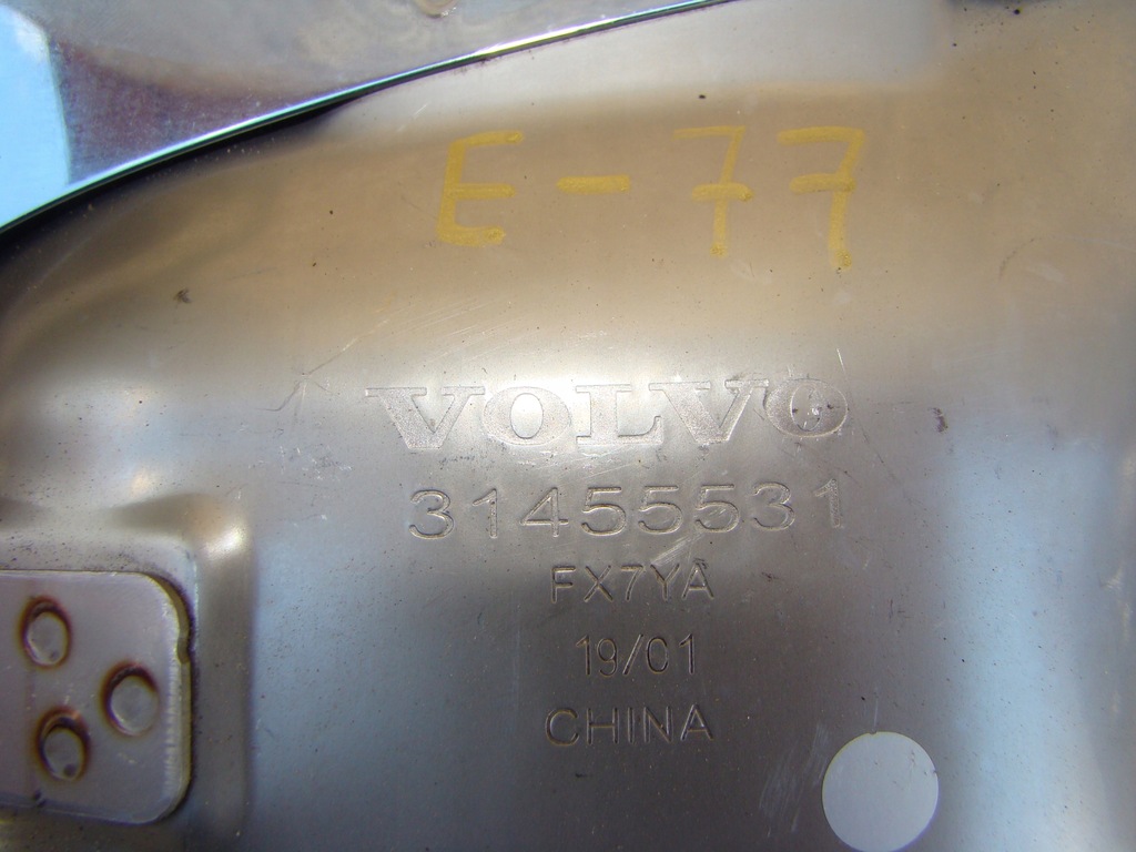 VOLVO V60 S60 18 ani>.ESCAPAMENT DREAPTA.E77 Product image