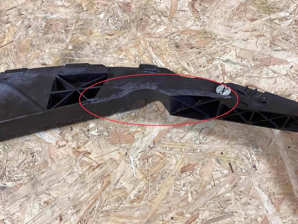 PORSCHE MACAN 95b807890b CURSANT SUB LAMPĂ, FAȚĂ DREAPTA Product image
