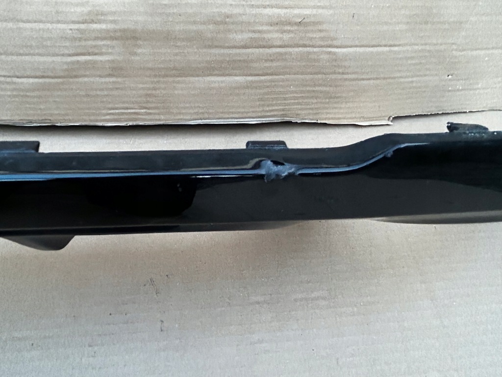 BMW X1 F48 DIFUSOR SPOILER BARĂ SPATE Product image