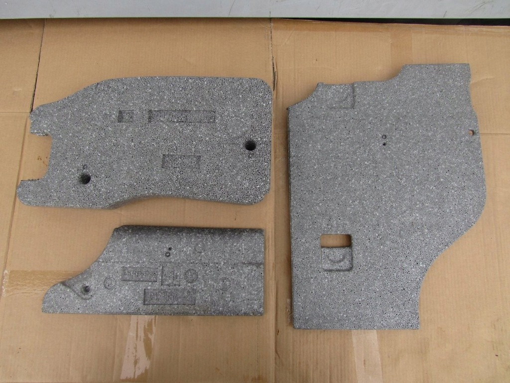 BMW 7 F02 Etajul pardoseală Acoperirea din spate față Product image