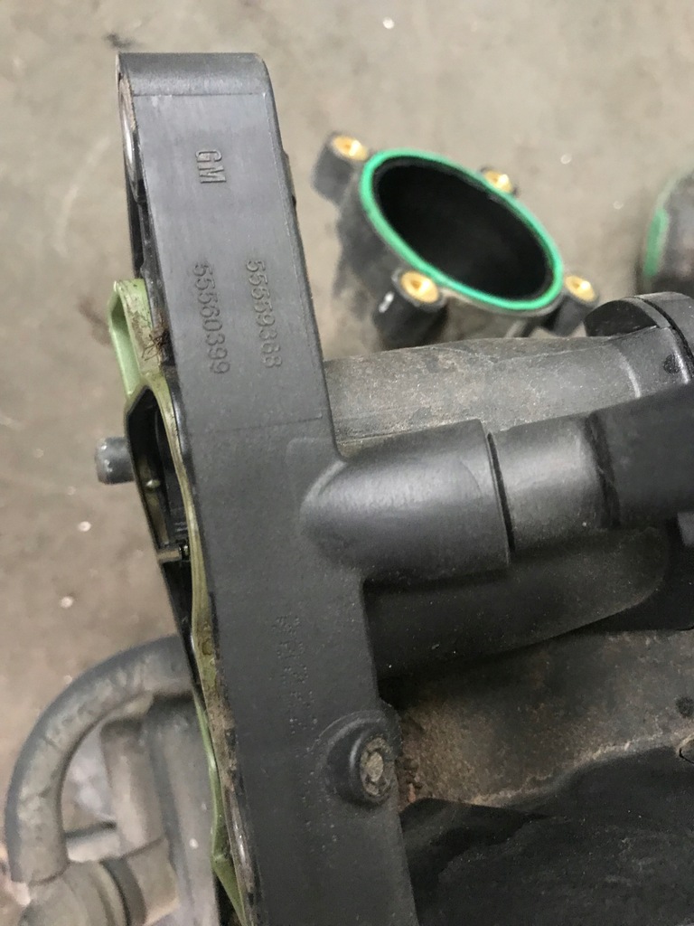 COLECTOR ADMISIUNE OPEL ASTRA H III 55559368 Product image