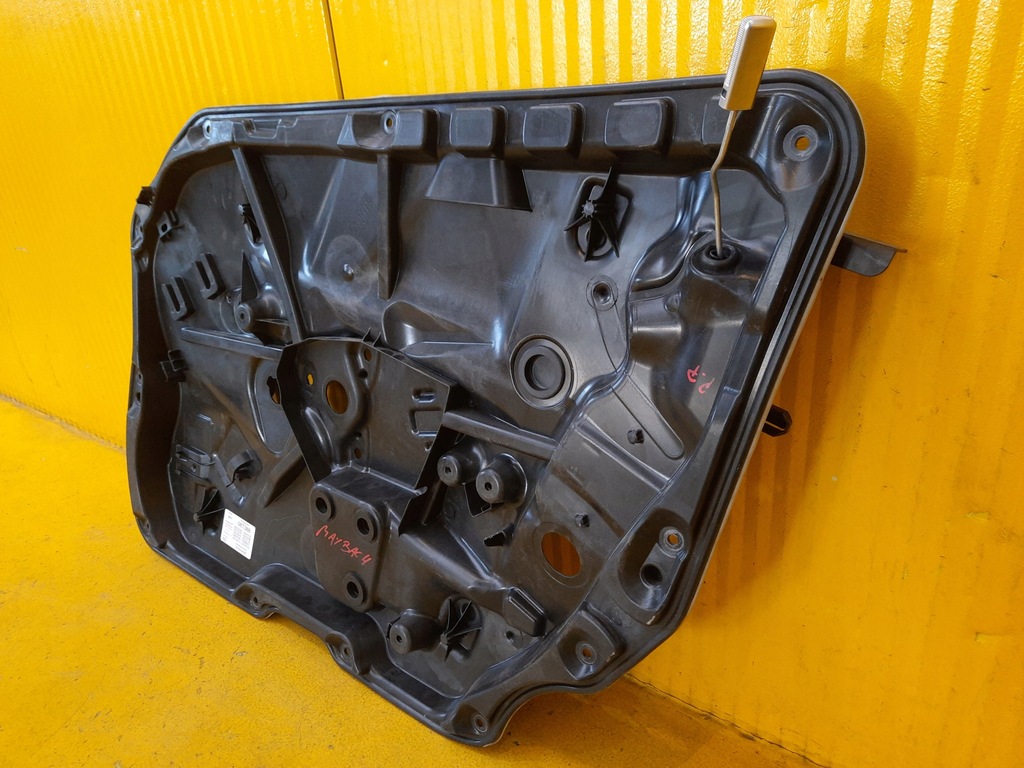 W222 MAYBACH ACOPERI PLACA DE UȘĂ DREAPTA FAȚĂ Product image