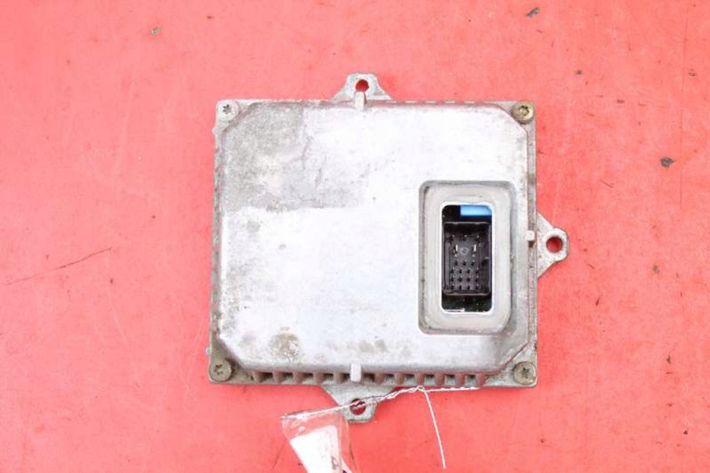 CONVERTOR XENON STÂNGA 1307329074 MAZDA 6 1 I GG 02-05 Product image