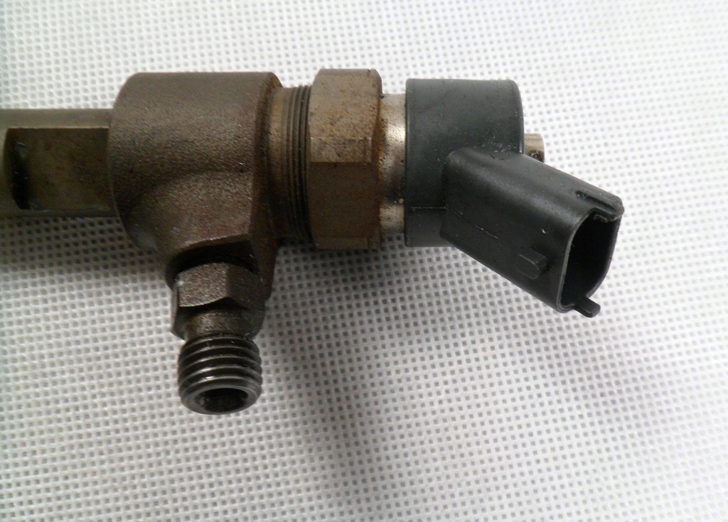 Injector injectie 1.9 Fiat Doblo Stilo Marea Multipla Lybra 166 0445110119 Product image