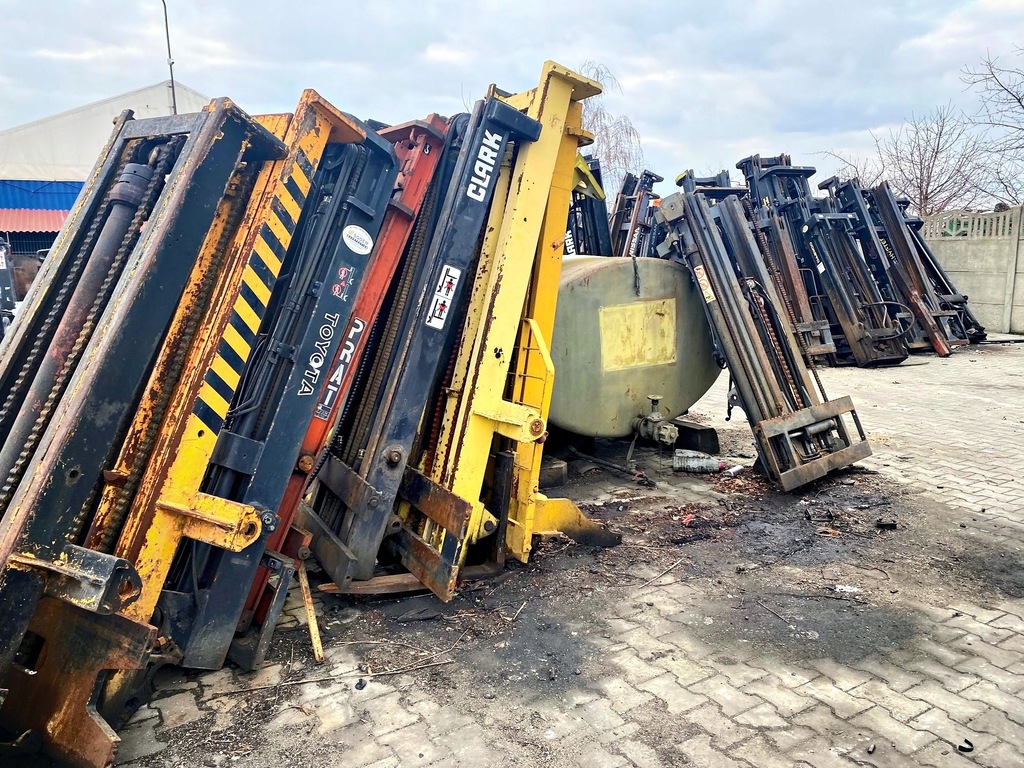 stivuitor cu catarg pentru încărcător tractor TUR Product image