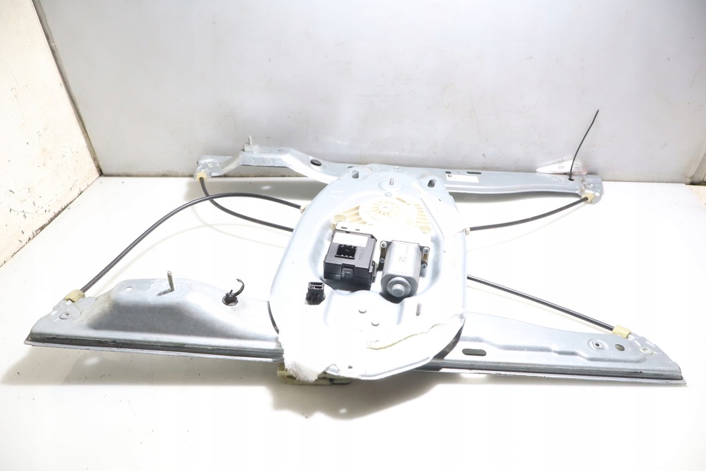 MECANISM GEAM FATA STÂNGA RENAULT T 460 E6 Product image