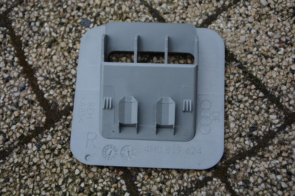 PRIMI DE AER AUDI A8 D4 4H0819167 168 623 624 Product image