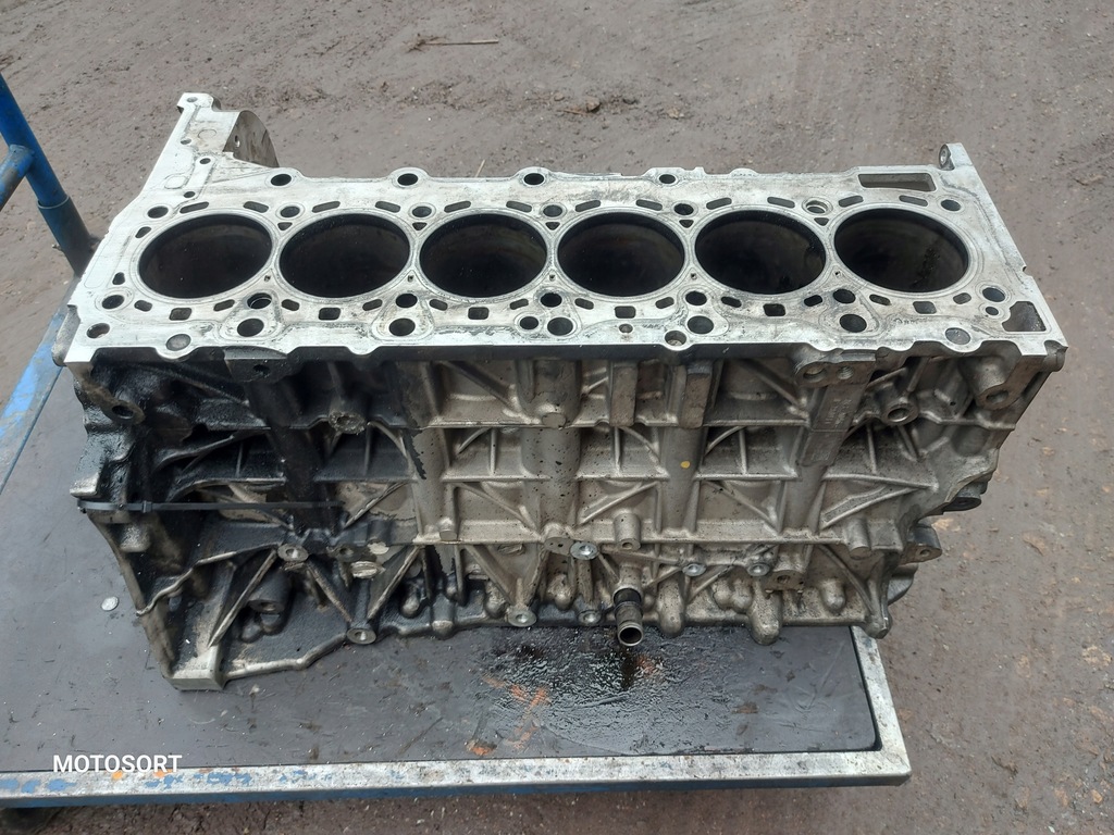 BLOC MOTOR BMW E90 F10 3.0D N57D30A 7799978 Product image