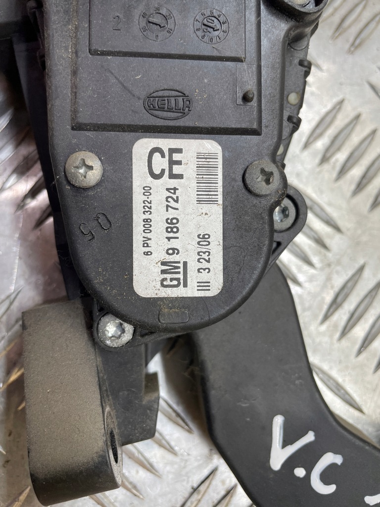 POTENTIOMETRUL GAZ N9186724 OPEL VECTRA C LIFT 1.9 CDTI Product image