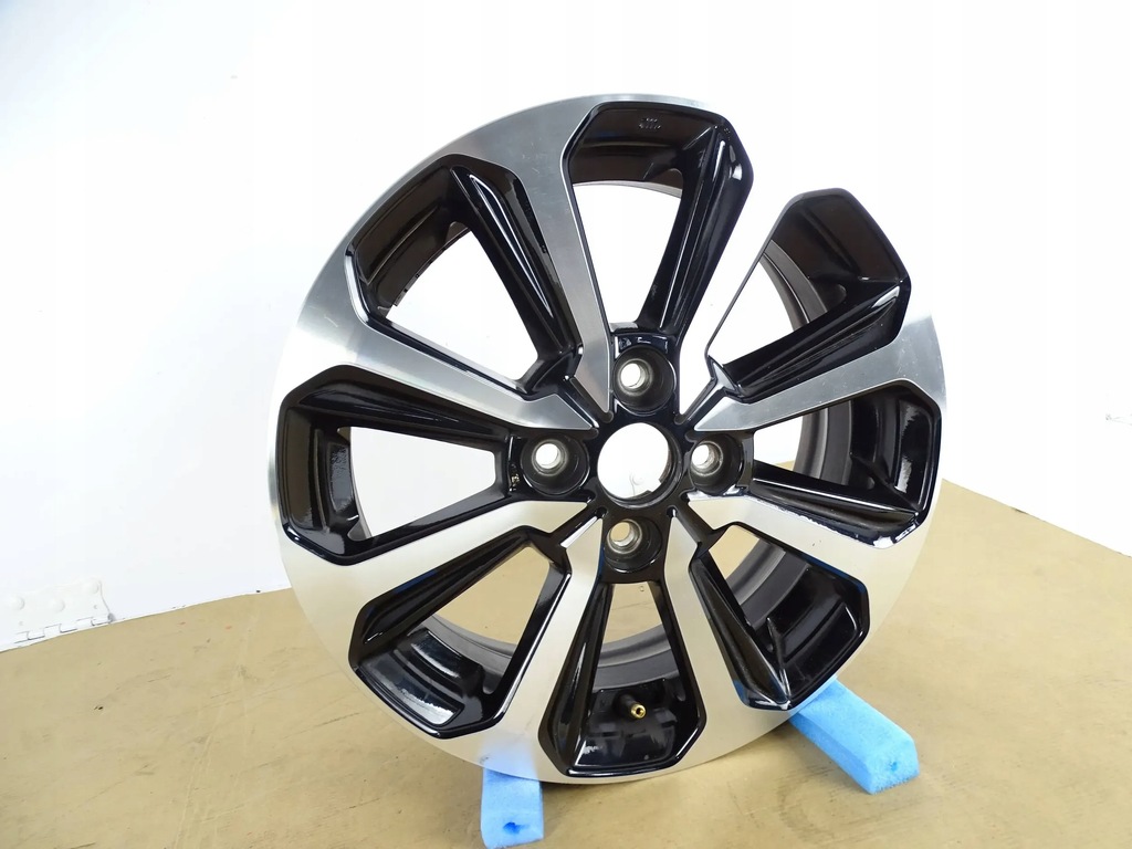 JANTE MITSUBISHI 5J x 15 ET46 Product image