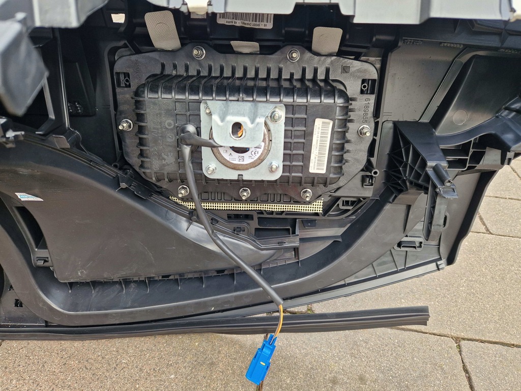 Peugeot 208 și 2008 și Consola de consiliu + 2xpoduszka Original 12-2019 Product image