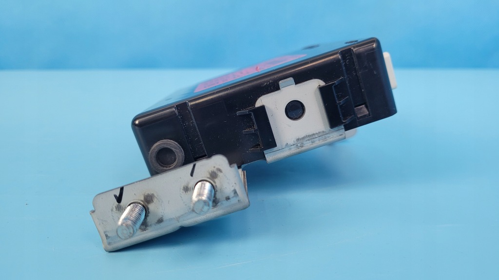 KIA STONIC 17r MODUL CONTROLLER CHEIE ASSY-SMART 95480-H8050 Product image