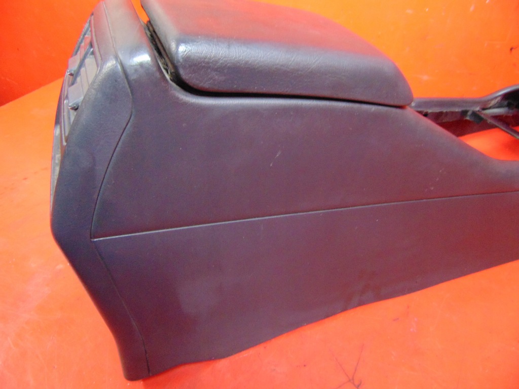 MERCEDES ML W163 LIFT 02- SUPORT COTIERA CENTRAL TUNEL Product image