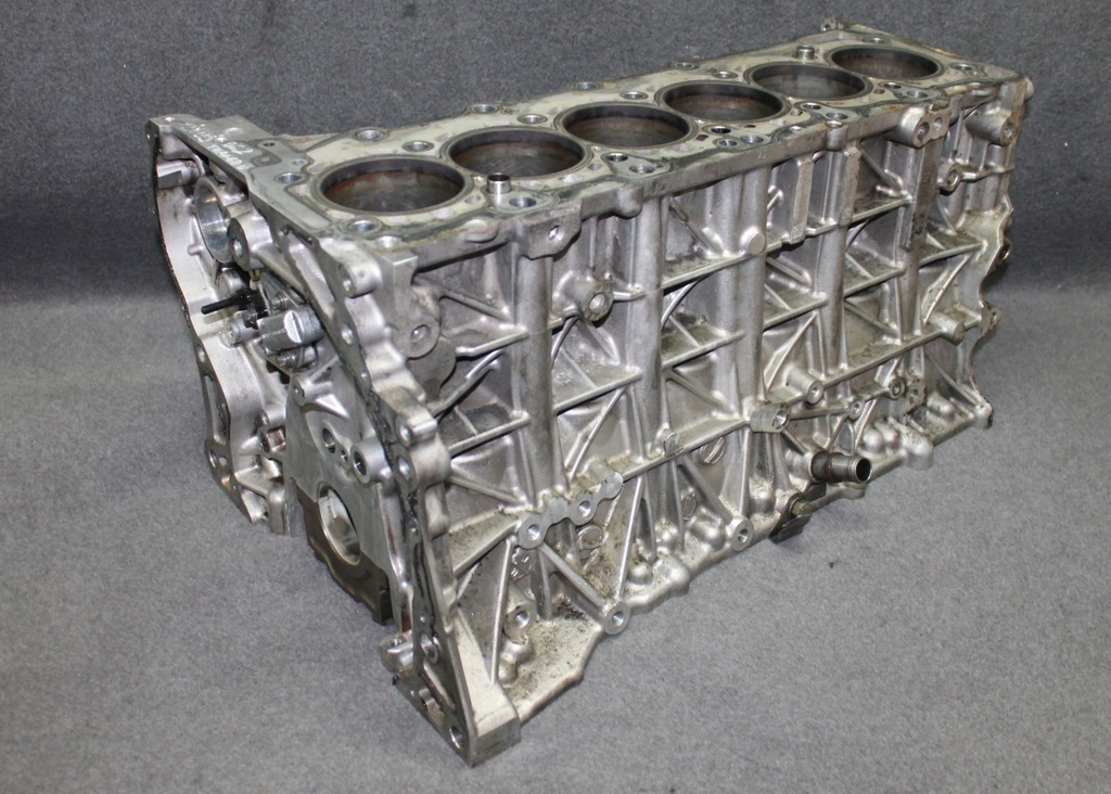 BMW E90 F07 F10 F01 X5 E70 X6 E71 - N57D30A/B 3.0D 245 km 306 km Bloc de motor Product image