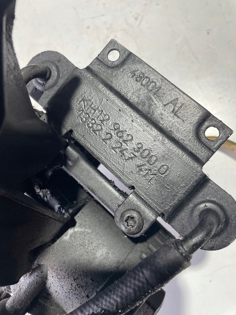 BMW E46 2.0 136KM FILTRU RĂCITOR DE CARBURANT 2247411 POMPA SECUNDARA Product image