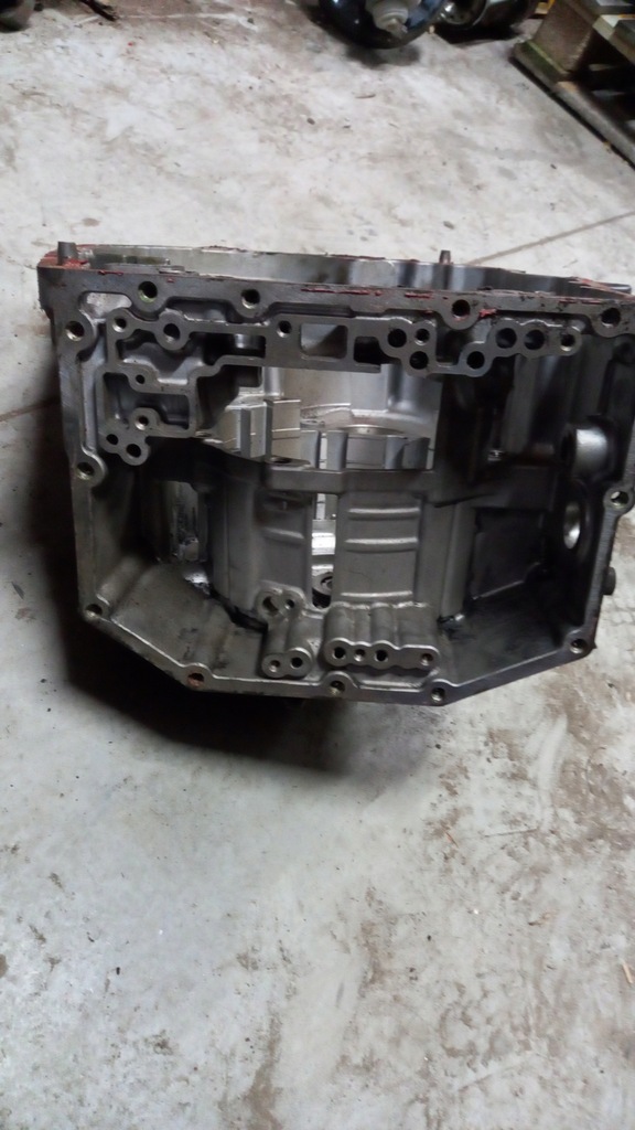 CARCASA CORP TRANSMISIE VOLVO TF-80SC Product image