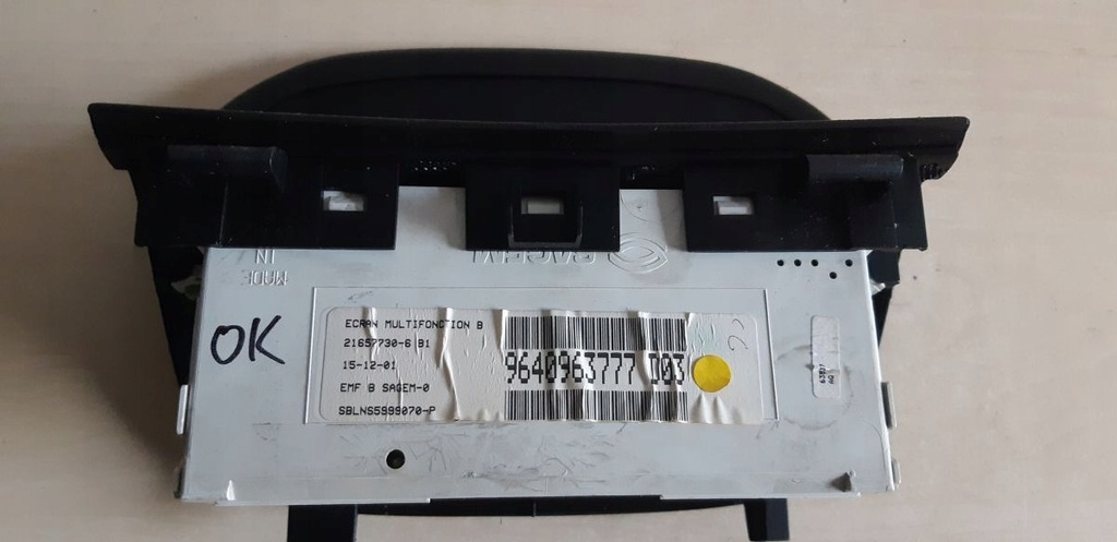 Ecran afișat Radio Peugeot 307 2001-2005 înainte de ridicare 9640963777 Product image