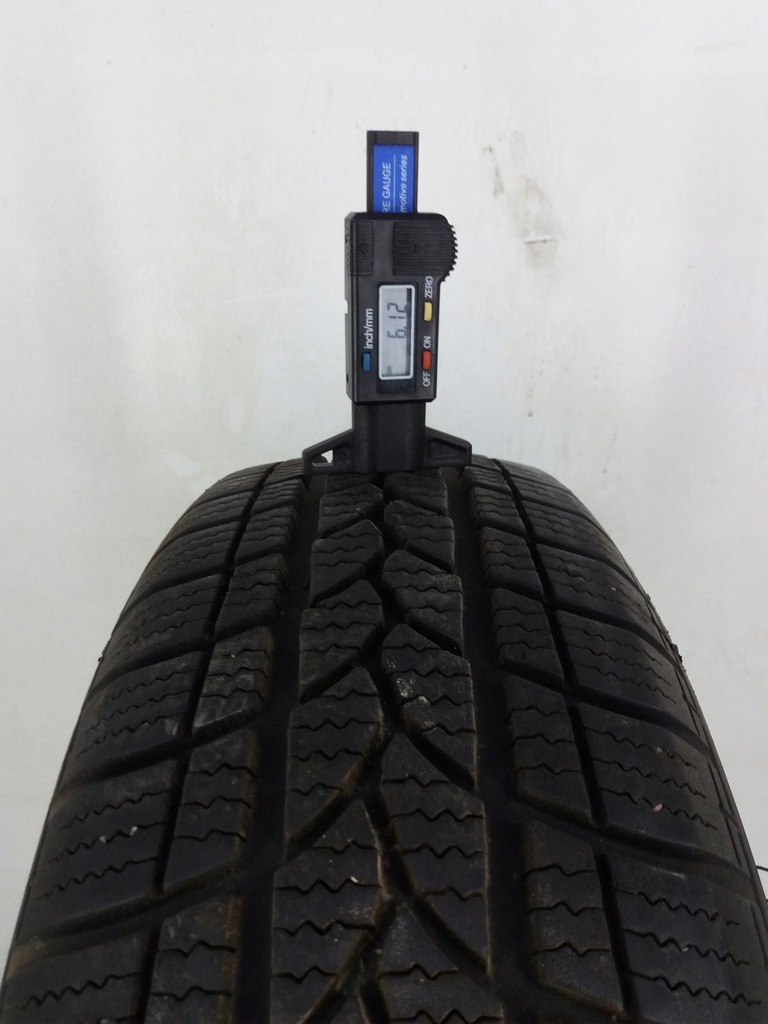 1x 175/65/15 175/65R15 Kormoran Snowpro B2 iarna Product image