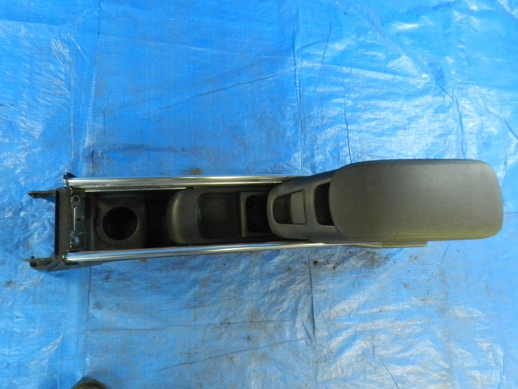 OPEL-PARTS Meriva B Sină cotieră, compartiment de depozitare Product image