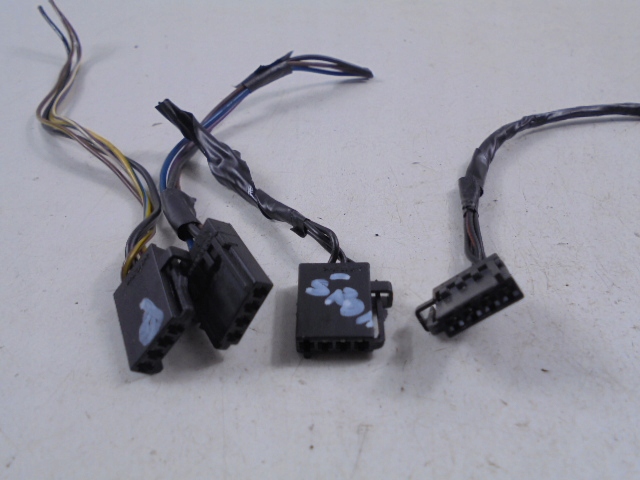 SAAB 9-3 93 II CUBE CONECTOR ELECTRIC LĂMPURI SPATE 4D SEDAN LIFT 4BUC Product image