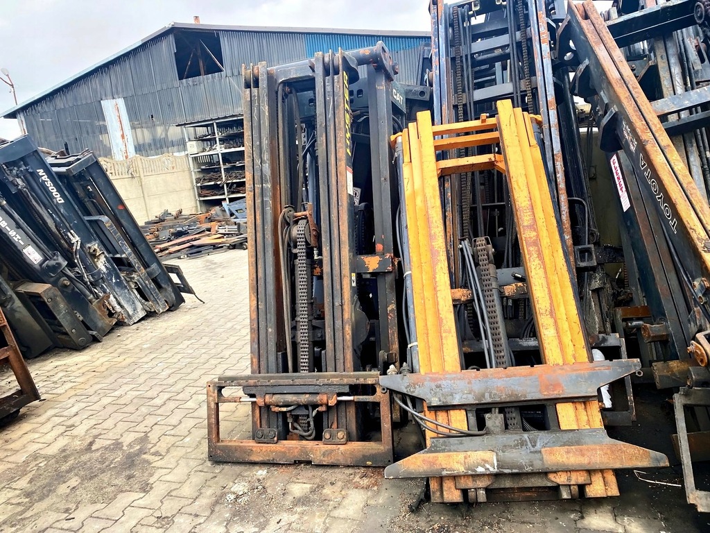 stivuitor cu catarg pentru încărcător tractor TUR Product image
