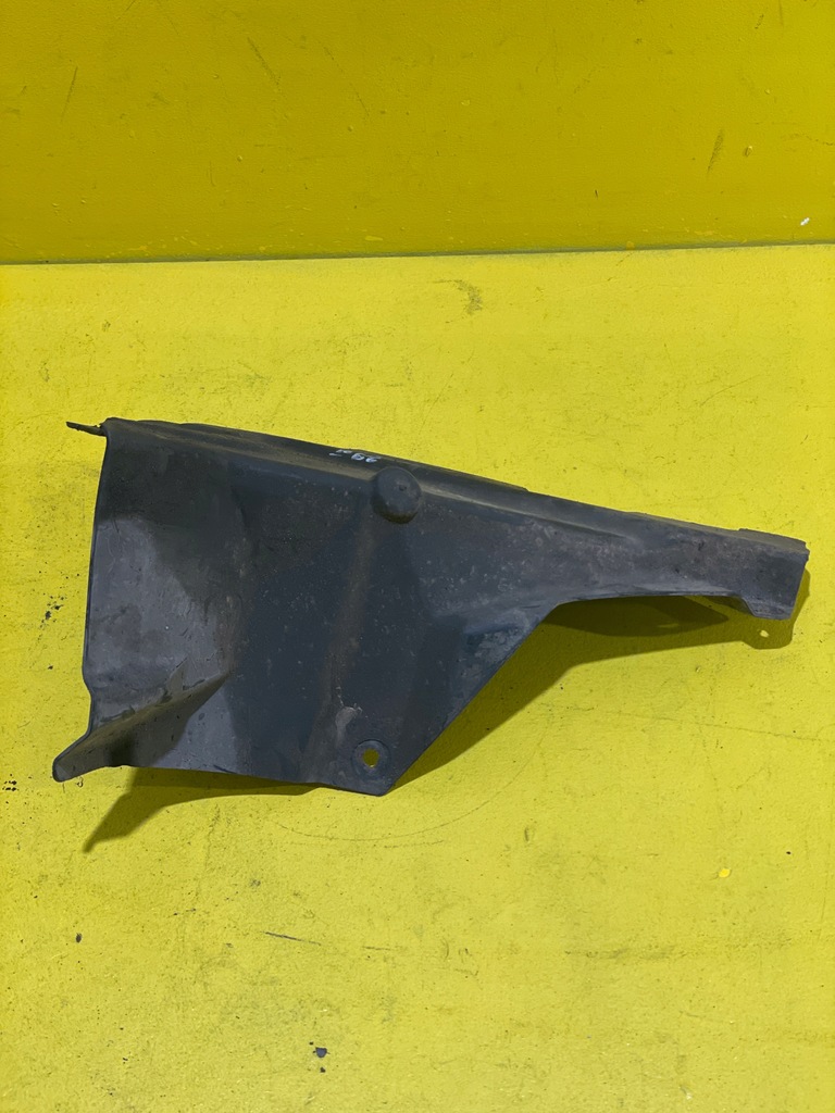 BMW E91 Acoperirea corpului din față în față Product image