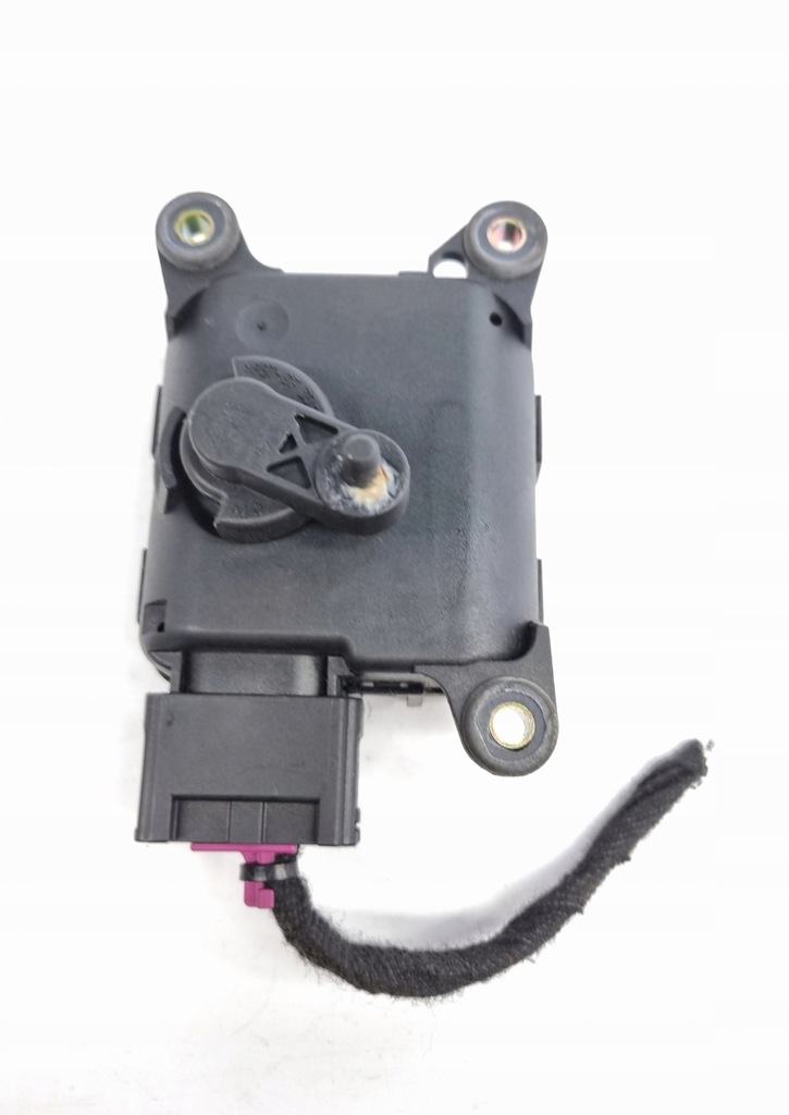 MOTOR INCALZITOR AUDI A6 4B1820511K Product image