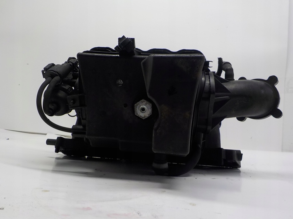 OPEL ASTRA H III 1.6 16V COLECTOR ADMISIUNE 55559368 Product image