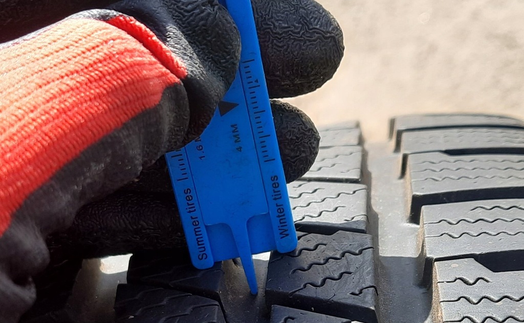 Anvelope de iarnă 195/70R16 94H Continental Cross Contact Winter Product image