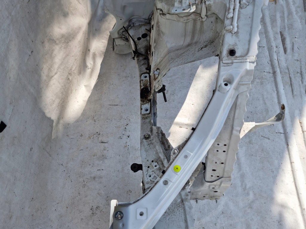 Toyota Sienna 2.5 Hybrid XLE cadru lateral sfert șofer față stânga 2021- Product image