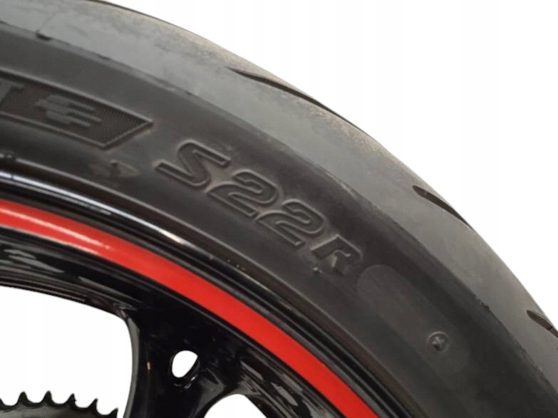 JANTE ANVELOPE SPATE K8 K9 L0 185/55ZR17M 17 INCI Suzuki GSX-R750 Product image