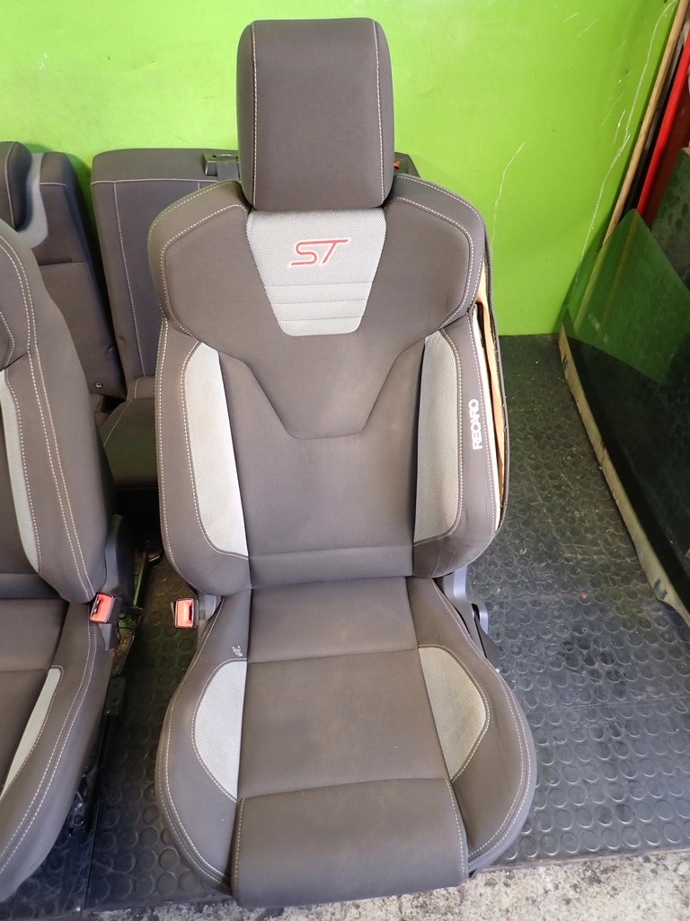 Scaune, bancheta spate, interior FORD FOCUS MK3 LIFT Product image