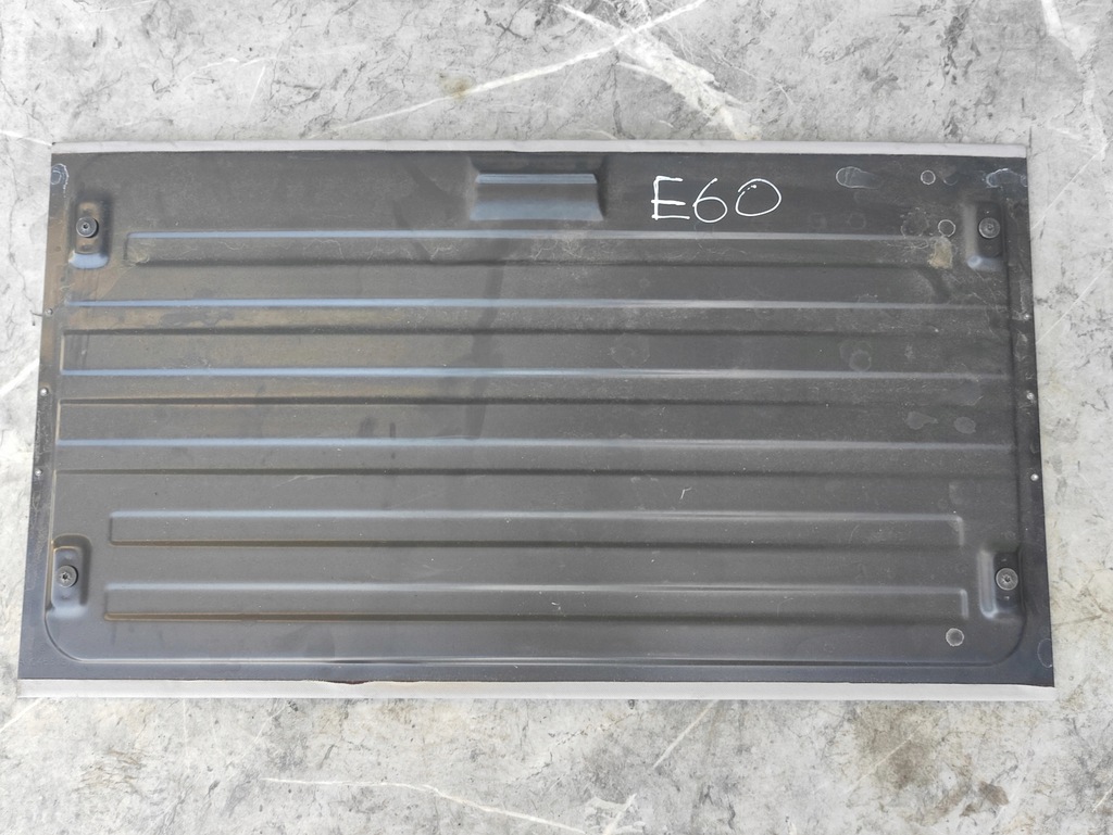 LAMA TRAPA BMW E60 SEDAN Product image