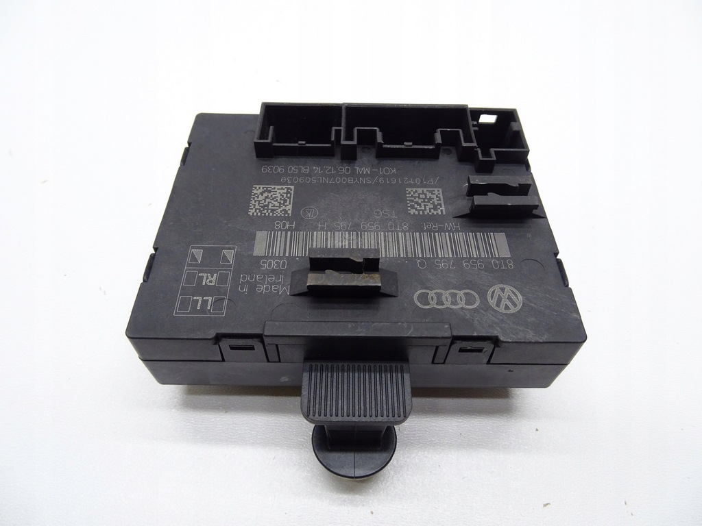 MODUL CONTROLLER UȘĂ STÂNGA SPATE A5 8T SPORTBACK 5D 8T0959795Q Product image